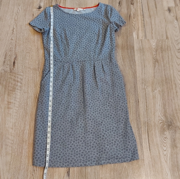 Boden Two Toned Blue Dress With Pockets Size 6P - Picture 5 of 7